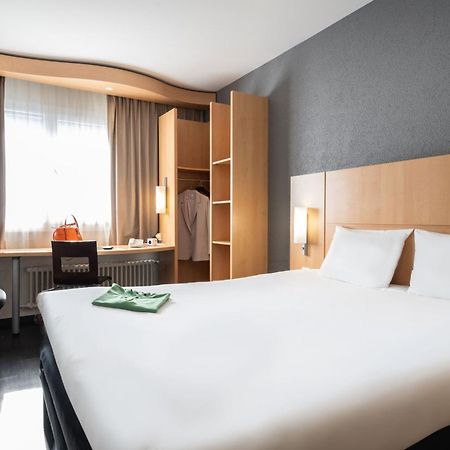 Ibis Geneve Centre Gare Ξενοδοχείο Εξωτερικό φωτογραφία