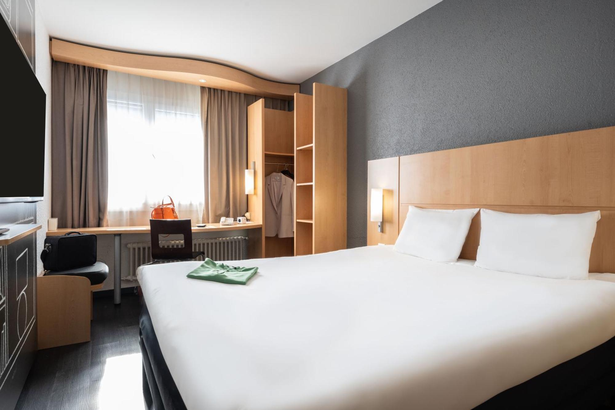 Ibis Geneve Centre Gare Ξενοδοχείο Εξωτερικό φωτογραφία