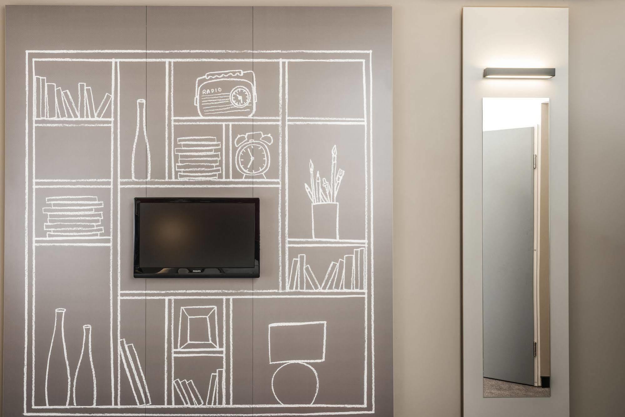 Ibis Geneve Centre Gare Ξενοδοχείο Εξωτερικό φωτογραφία