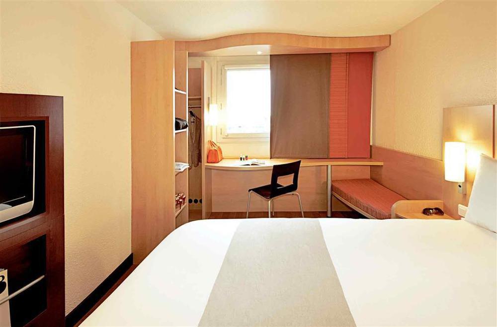 Ibis Geneve Centre Gare Ξενοδοχείο Δωμάτιο φωτογραφία